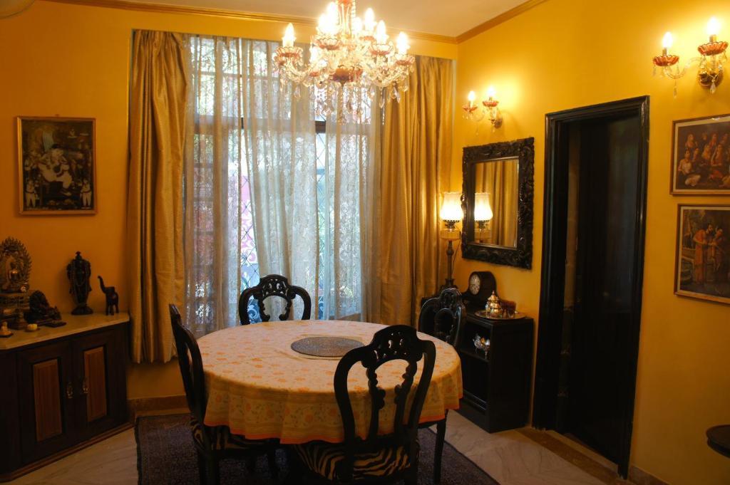Sirohi House ニューデリー 部屋 写真